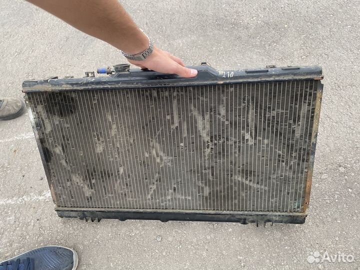 Радиатор toyota carina