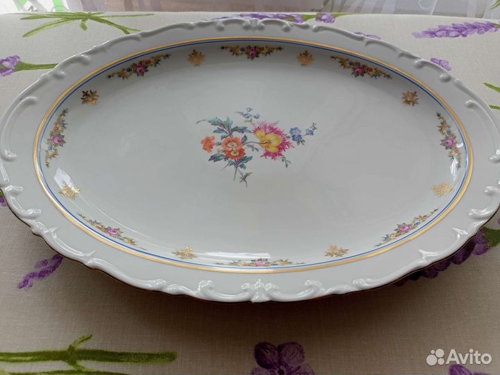 Фарфоровое блюдо гдр