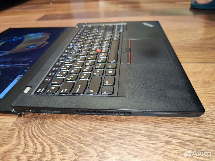 Lenovo thinkpad T480 (14IPS,I5 8350,8гб,256 SSD)
