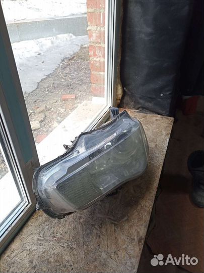 Фара левая mitsubishi outlander