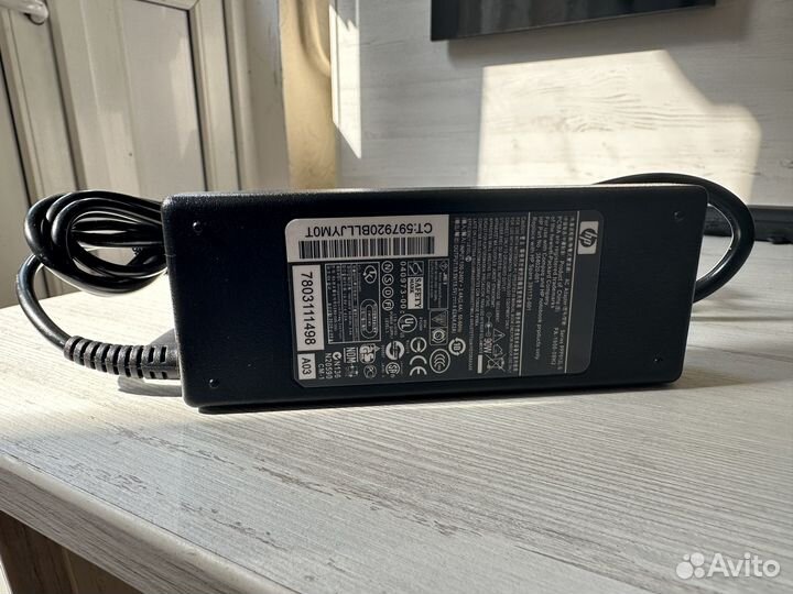 Блок питания(зарядка для ноутбука) HP Pavilion