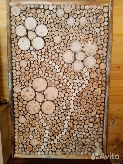 Декоративное панно из спилов дерева