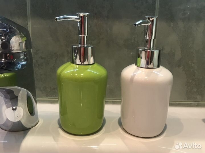 Дозатор для жидкого мыла