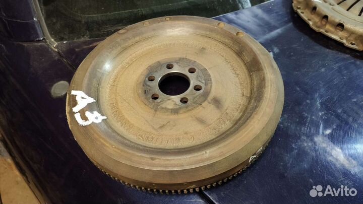 Маховик Volkswagen Golf 4 Bora Audi A3 корзина сце