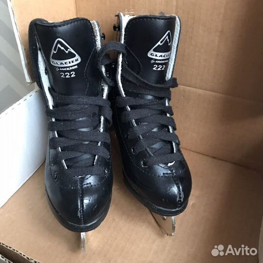 Коньки Glacier by Jackson 222