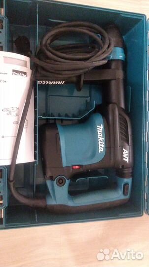 Отбойный молоток Makita HM0871cо