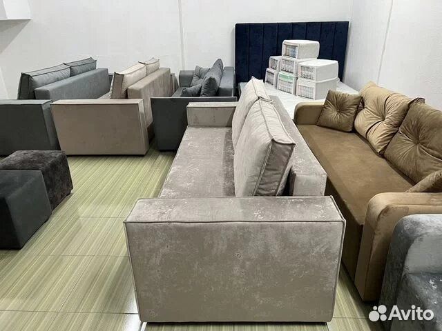 Диван Ренессанс