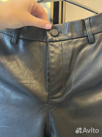Кожаные брюки 46
