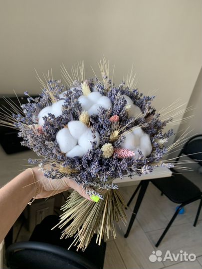 Композиции из сухоцветов