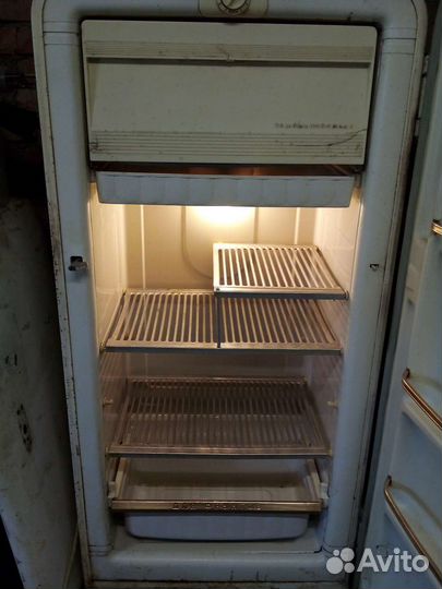 Холодильник