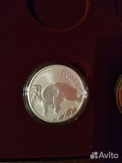 Футляры и планшеты для серебрянных монет Лунар 3