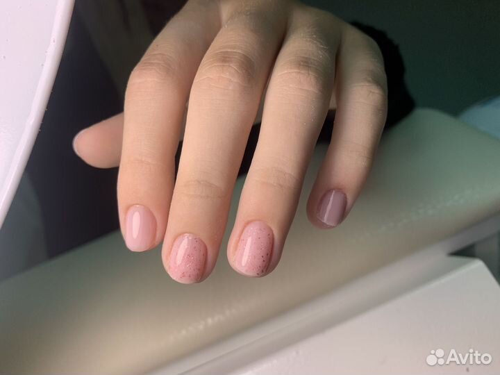 Маникюр, наращивание, укрепление и покрытие ногтей