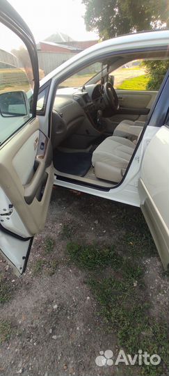 Toyota Harrier 2.2 AT, 1999, 333 000 км