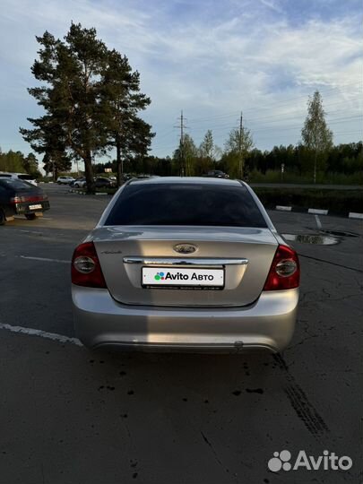 Ford Focus 1.6 AT, 2008, 206 000 км