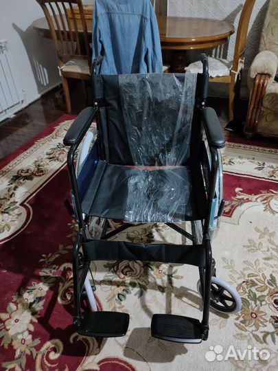 Инвалидная коляска