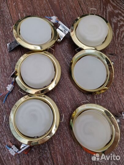 Встраиваемые светильники в потолок