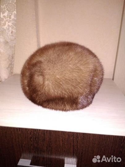 Берет женский норковый