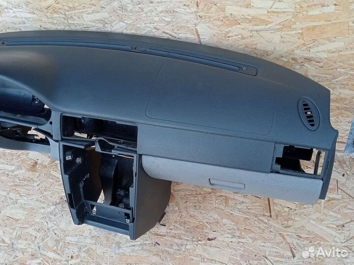 Торпедо LADA Priora