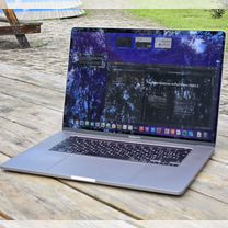 Macbook pro 16дюймов. Intel i7 2021г. производства