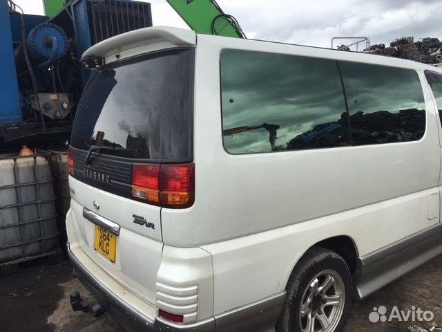 Разбор на запчасти Nissan Elgrand 1997-2002