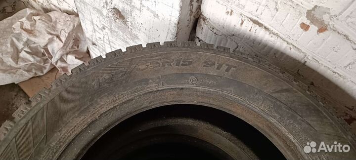Hankook Winter I'Pike 195/65 R15