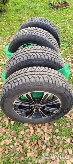 Bridgestone Ice Cruiser 7000S 195/65 R15 91T