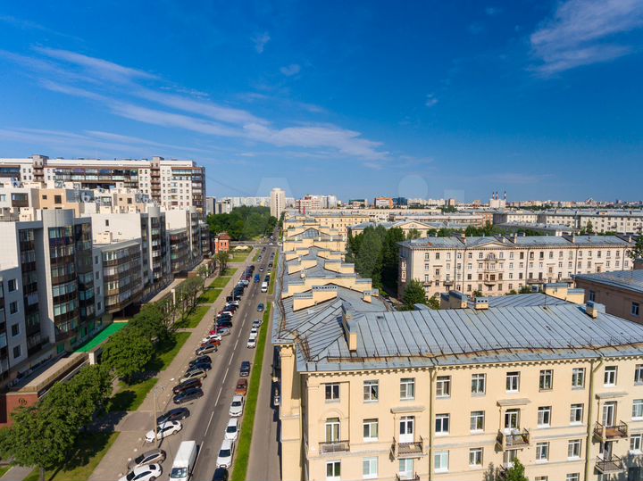 3-к. квартира, 131,5 м², 6/9 эт.