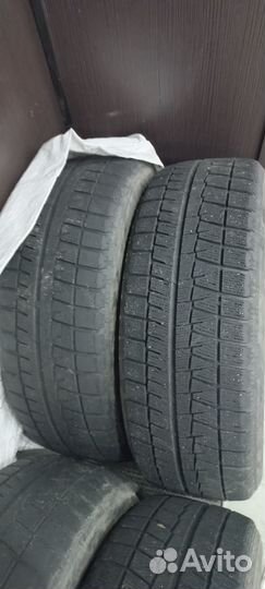 Bridgestone Blizzak Revo2 215/60 R16