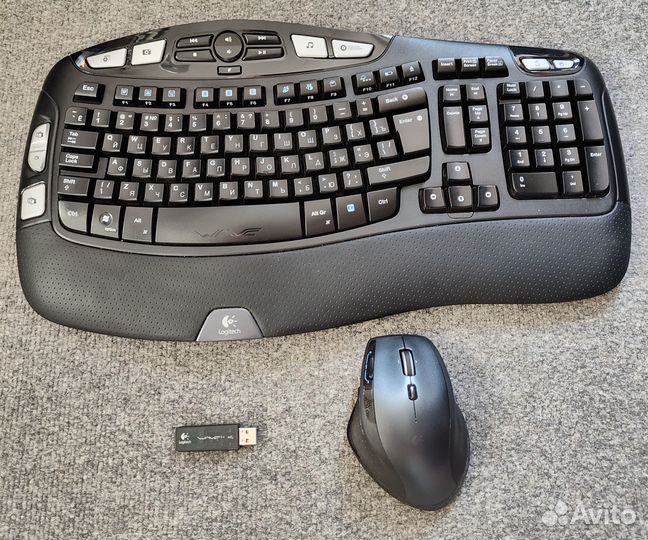 Комплект беспроводные клавиатура и мышь Logitech