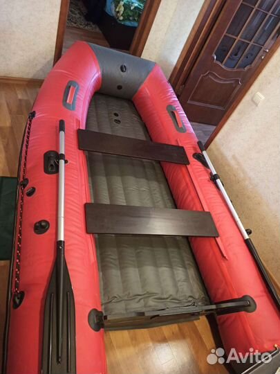 Надувная лодка Орка 305