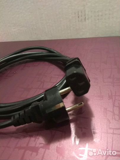 Кабель для компьютера