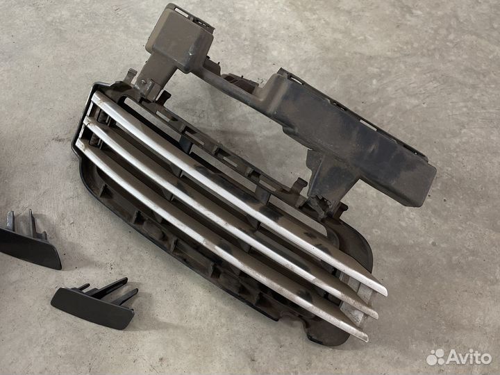 Решетки бампера range rover vogue