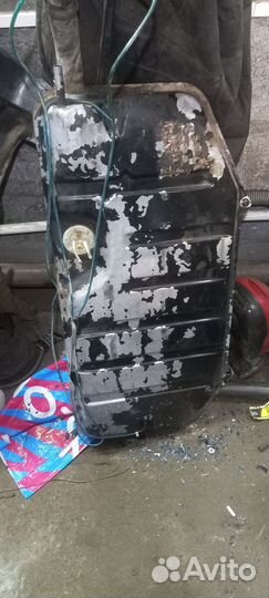 Топливный бак нива 21213 (карбюраторный)