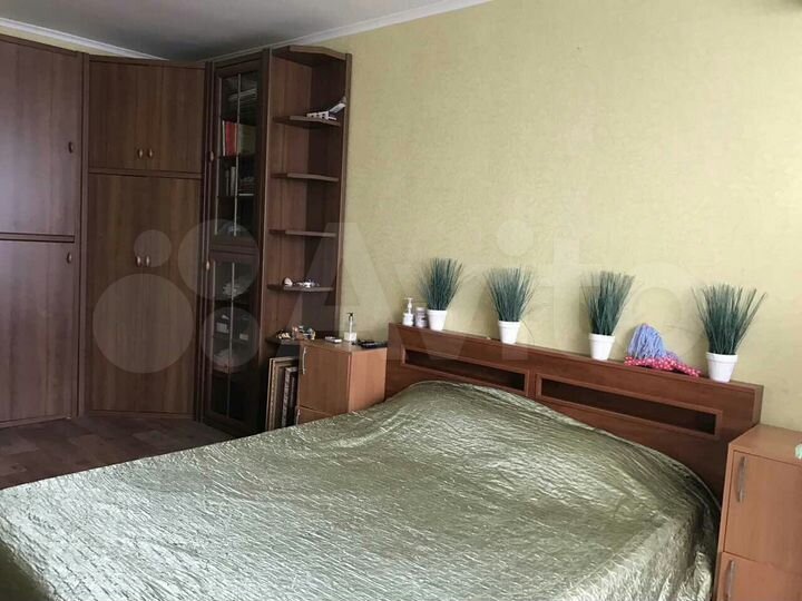 2-к. квартира, 40 м², 8/9 эт.