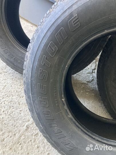 Bridgestone Dueler H/T 265/70 R16