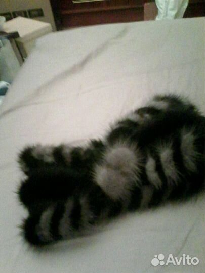 Головной убор (полоска из меха)