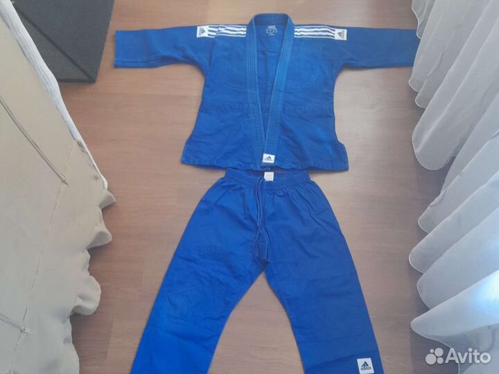 Кимоно для дзюдо adidas training, рост 140