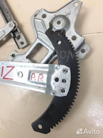 Стеклоподъемник передний правый Daewoo Matiz