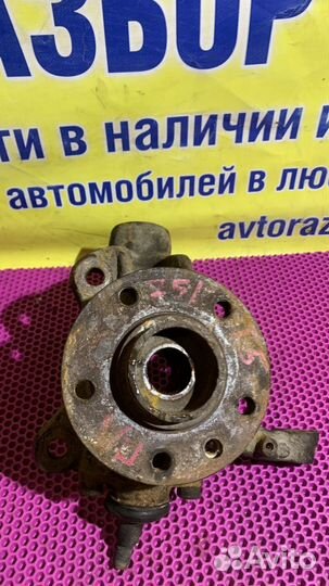 Кулак поворотный передний левый Volkswagen Transpo