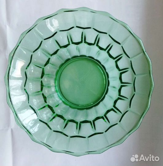 Фруктовница, салатница. Цветное стекло. СССР 1 кдо