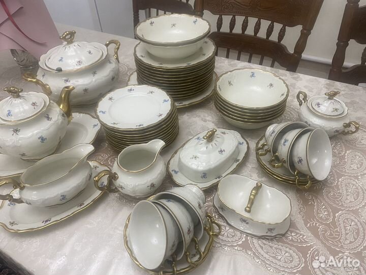 Чайно столовый сервиз