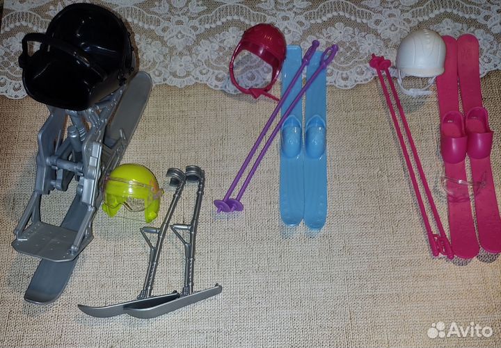 Аксессуары для кукол Barbie