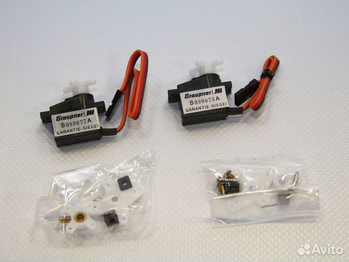 Сервомашинка Graupner C 261