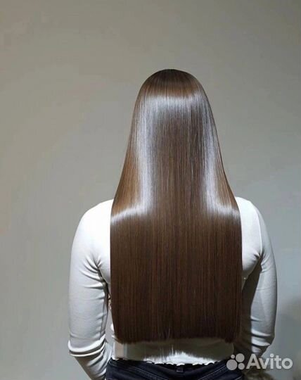 Кератиновое выпрямление волос