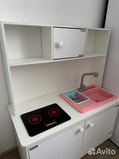 Детская деревянная кухня