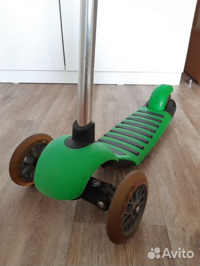 Самокат Glider deluxe