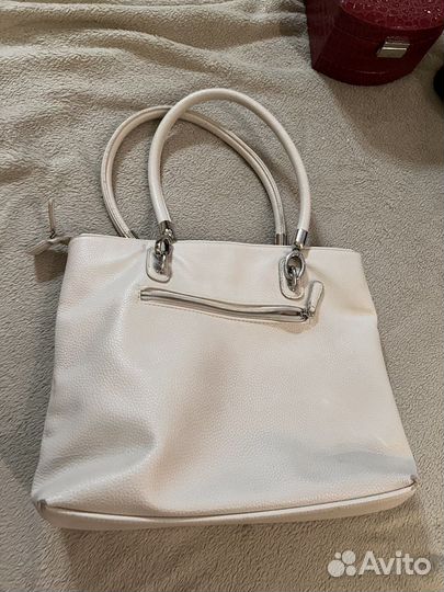 Сумка кожаная белая