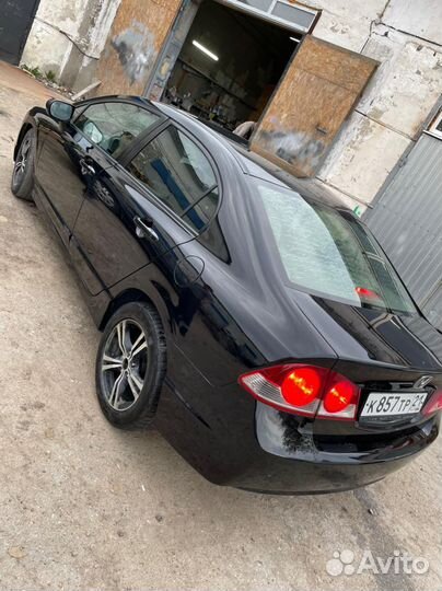 Задний бампер Honda Civic 4d