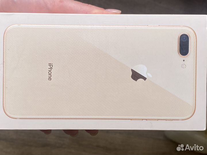 iPhone 8 Plus, 64 ГБ