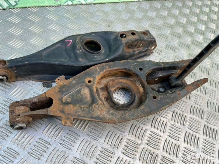 Рычаги задние Mercedes-Benz C-Class W202 M104.941